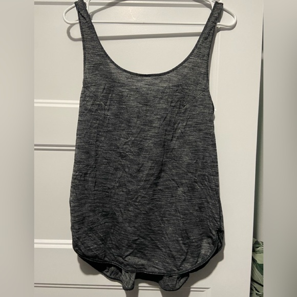 Lululemon ladies singlet - Picture 1 of 3